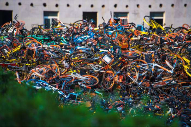 Price wars and blind expansion in China's bike-sharing industry. Credit: Xueqiu