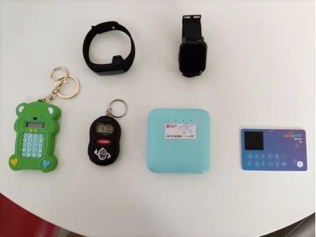 The power bank (second lower right) that can pay