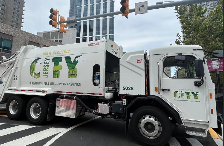 BYD electric refuse truck in Jersey City